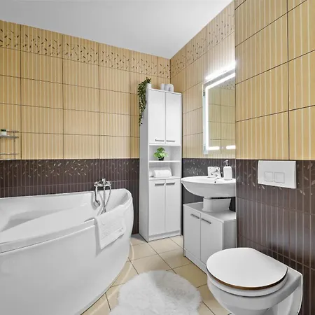 Rt Luxury Royal * Braşov